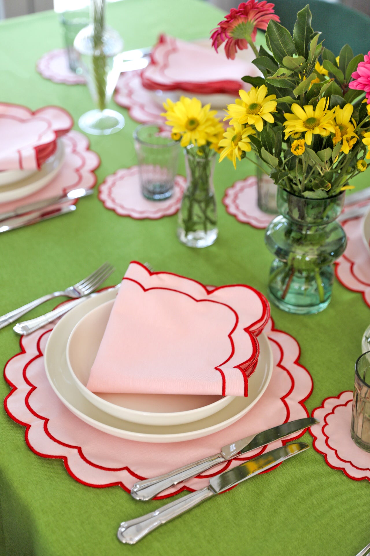 Rose&Red Scallop Placemat (Set of 4)