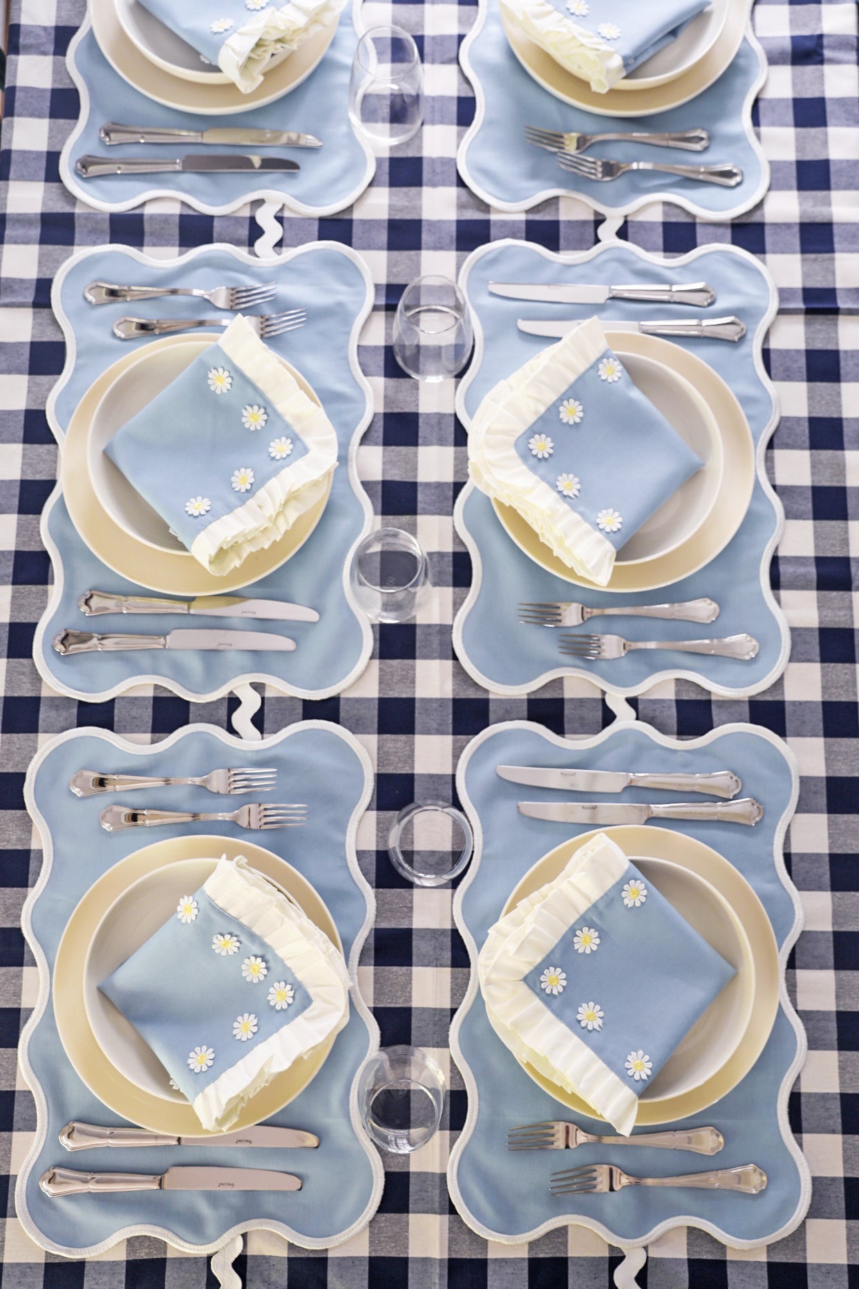 Bluefish Gingham Tablecloth