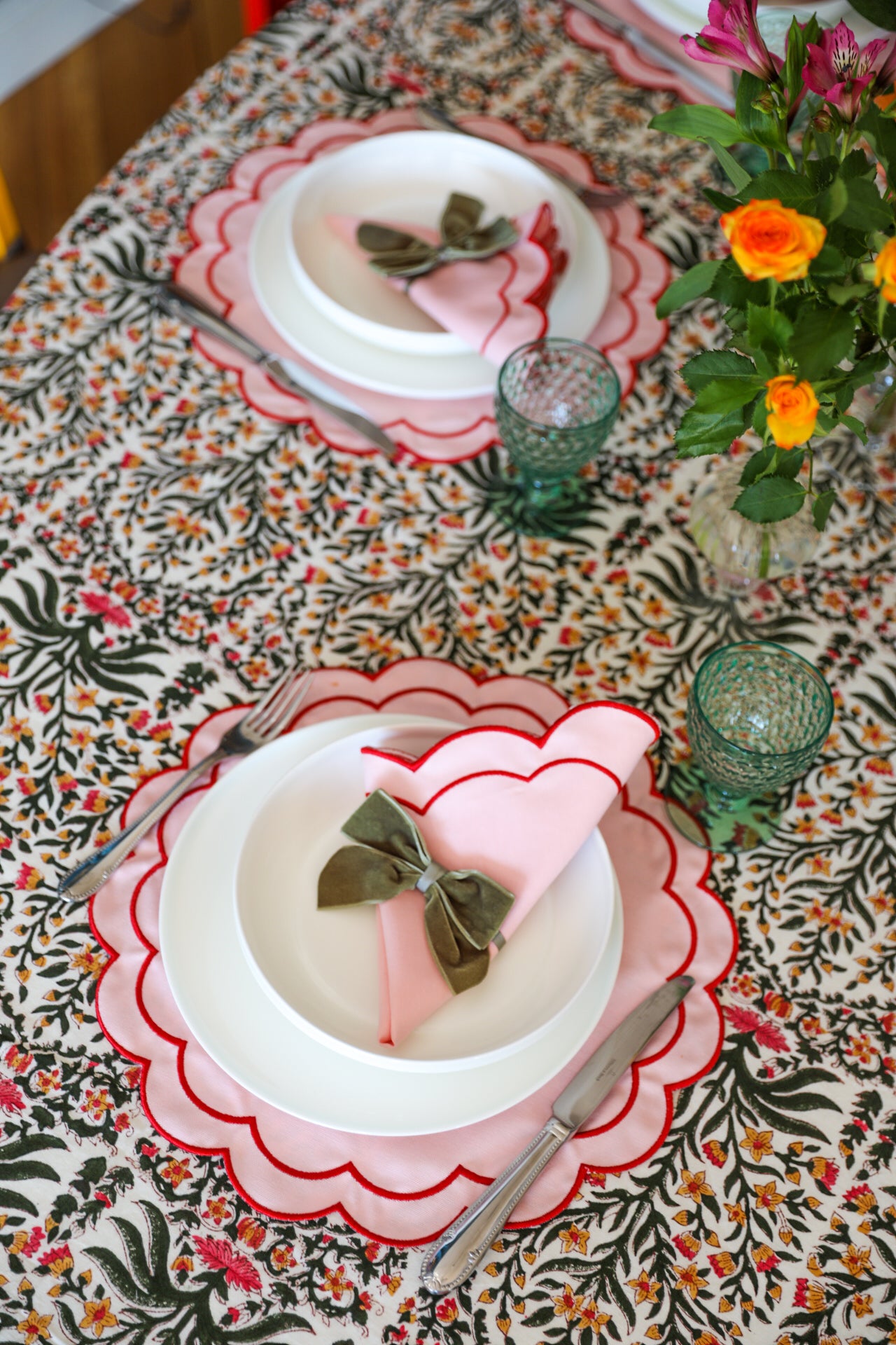 Rose&Red Scallop Placemat (Set of 4)