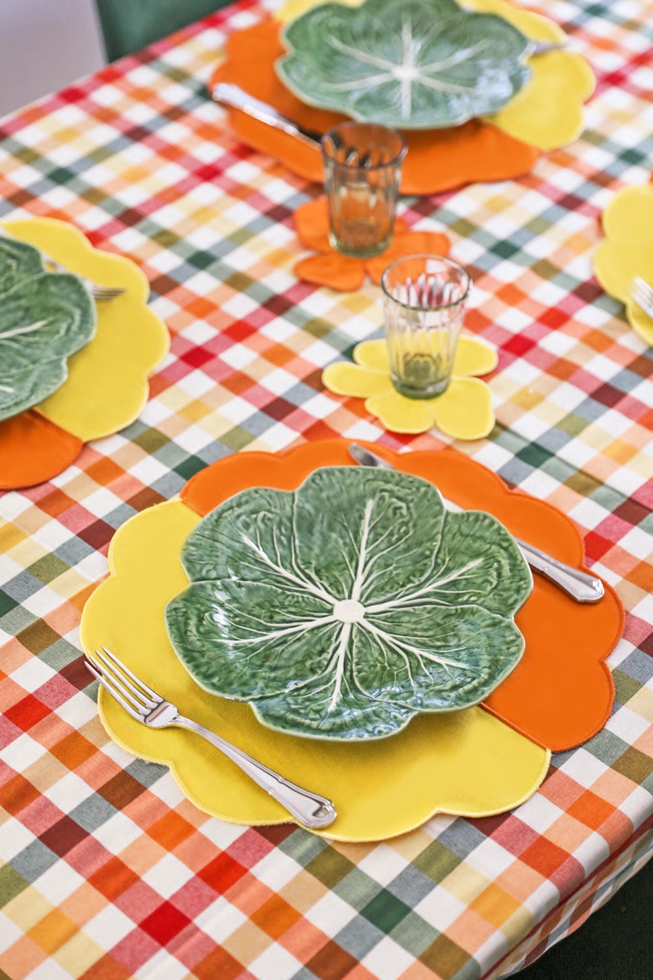 Bicolor Orange&Yellow Scallop Placemat (Set of 4)