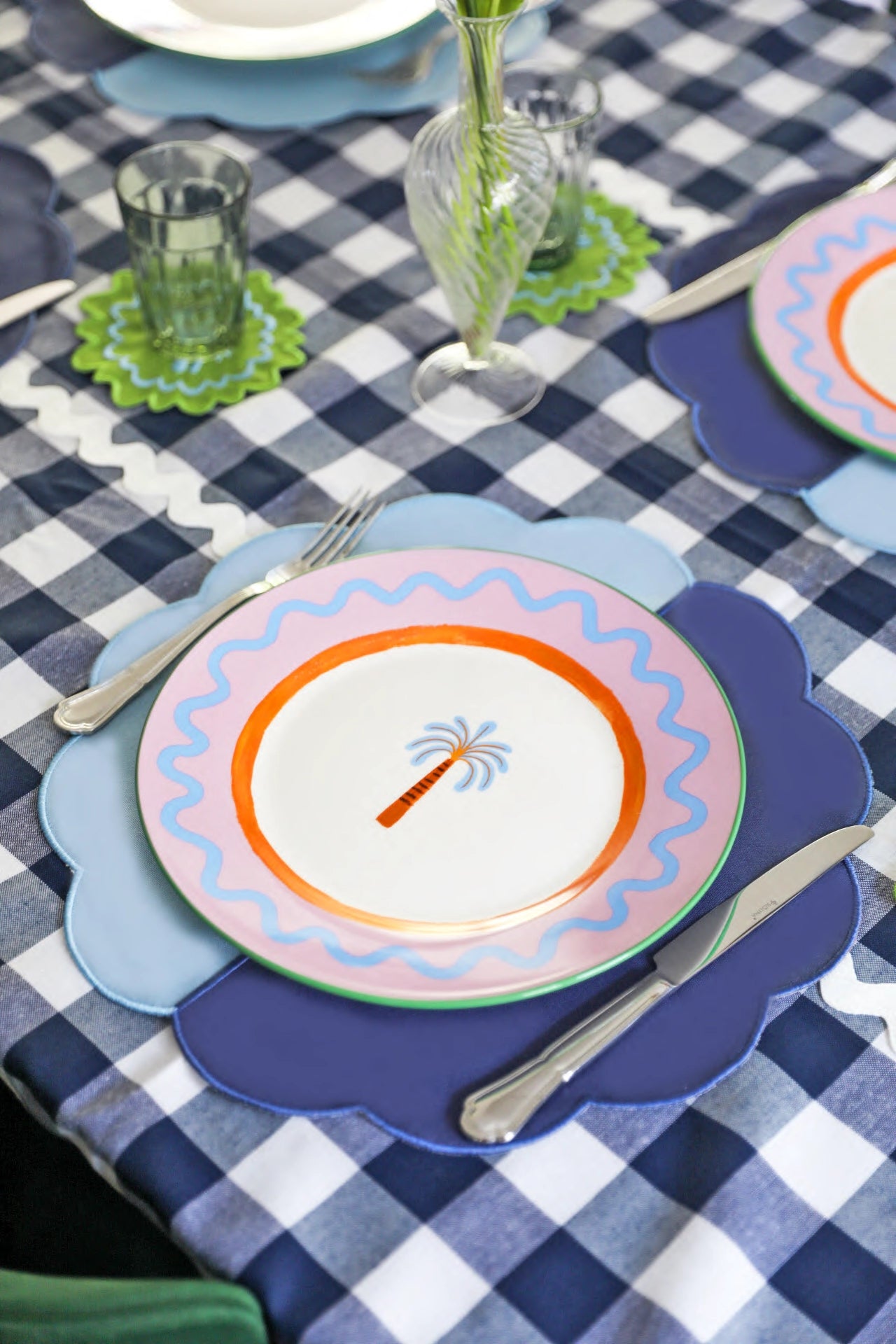 Bicolor Blue Scallop Placemat (Set of 4)