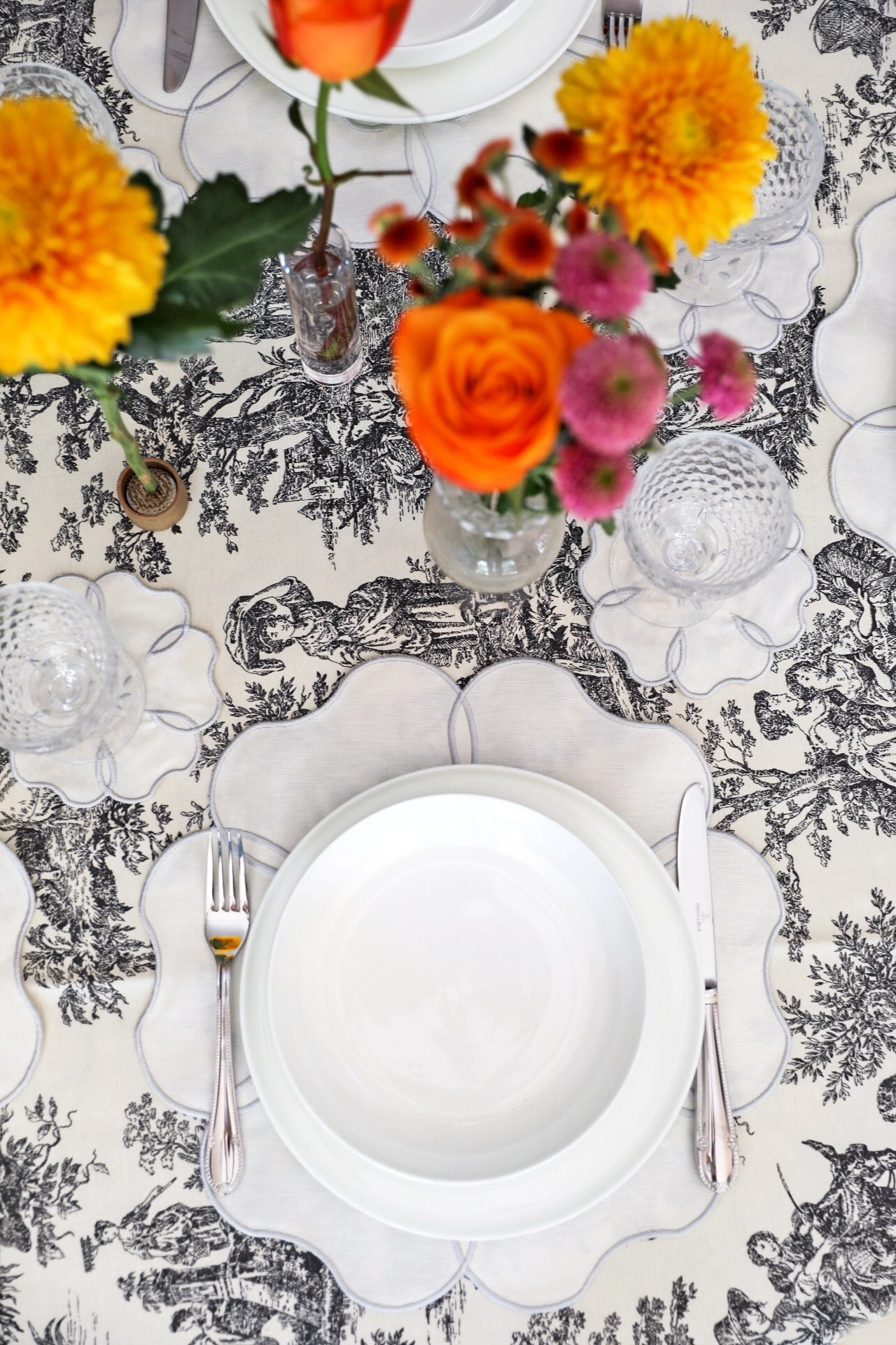 Silver Camellia Placemat (Set of 4)