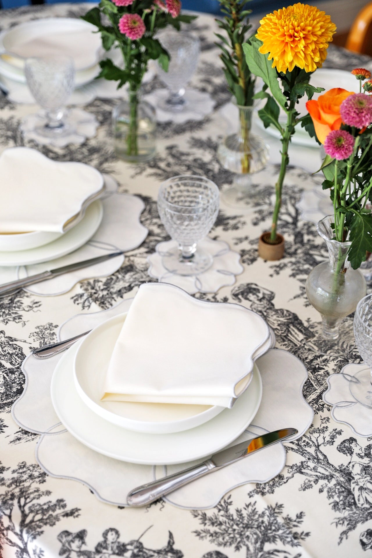 Silver Camellia Placemat (Set of 4)