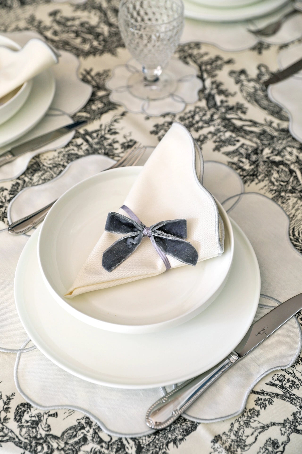 Silver Camellia Napkin (Set of 4)