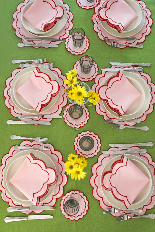 Rose&Red Scallop Placemat + Napkin