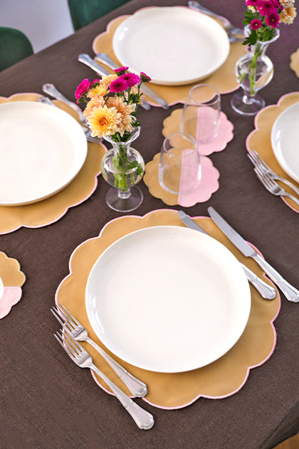 Beige Scallop Placemat (Set of 4)